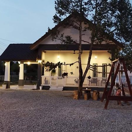 D'Lamar Homestay Pendang Экстерьер фото